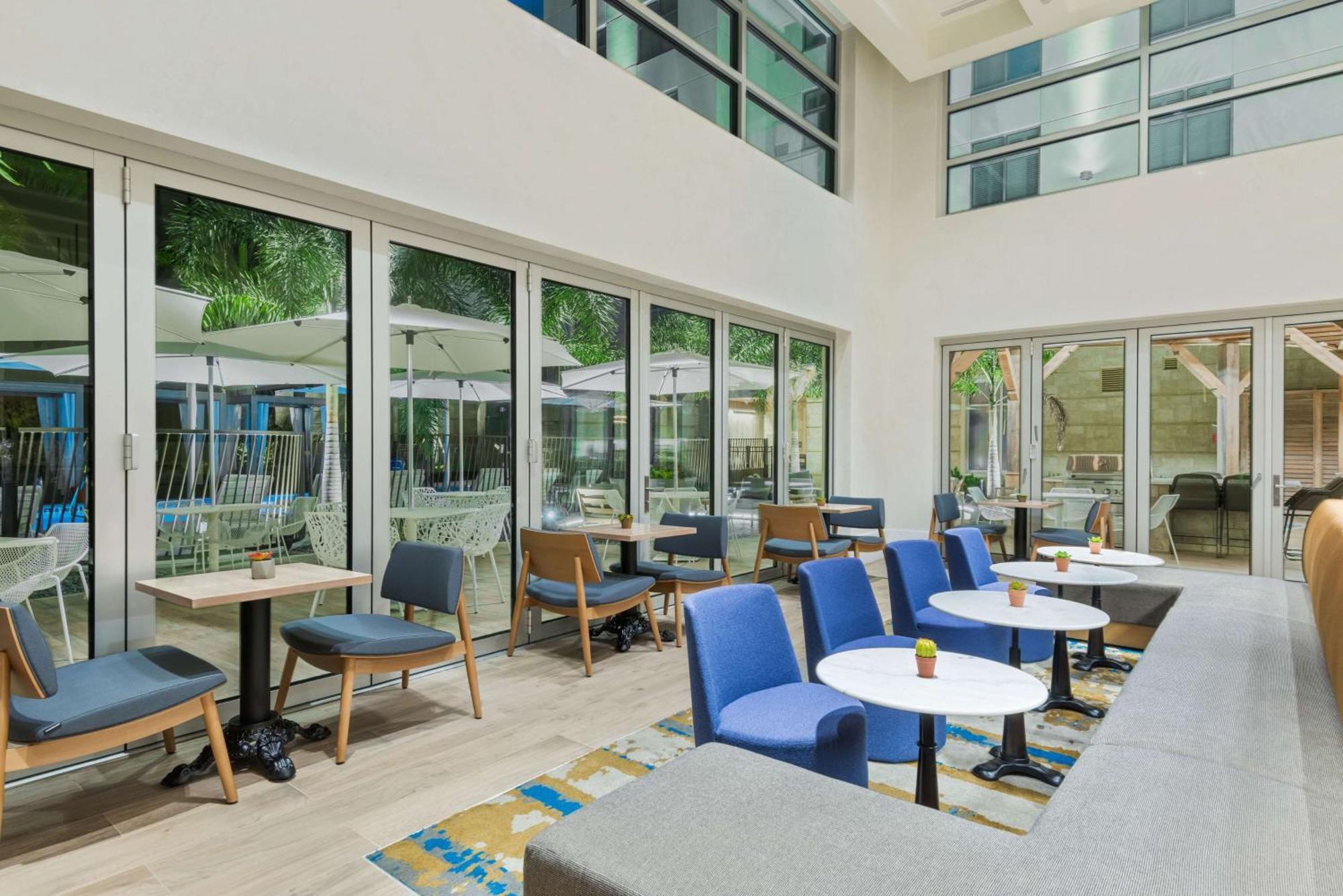Homewood Suites By Hilton Sarasota-Lakewood Ranch Exterior photo